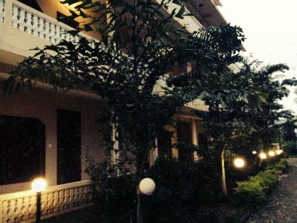 Jungle Sunset Camp Hotel Sauraha Kültér fotó